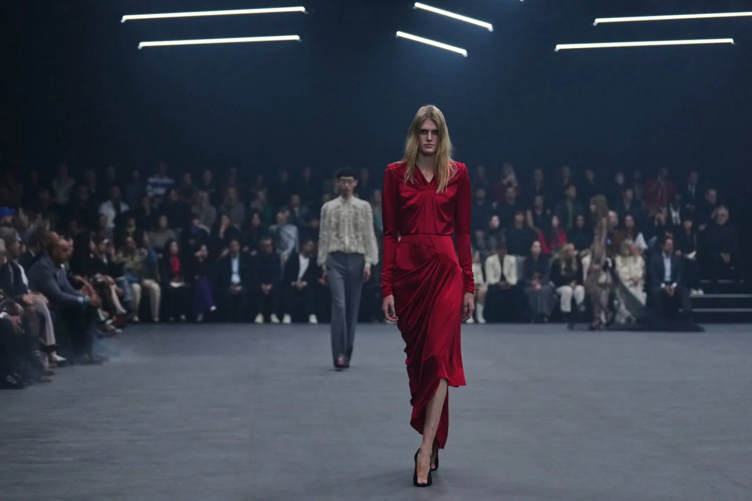A model wears a creation as part of the Valentino Spring/Summer 2026 collection presented in Paris, Sunday, Oct. 5, 2025. (AP Photo/Aurelien Morissard)