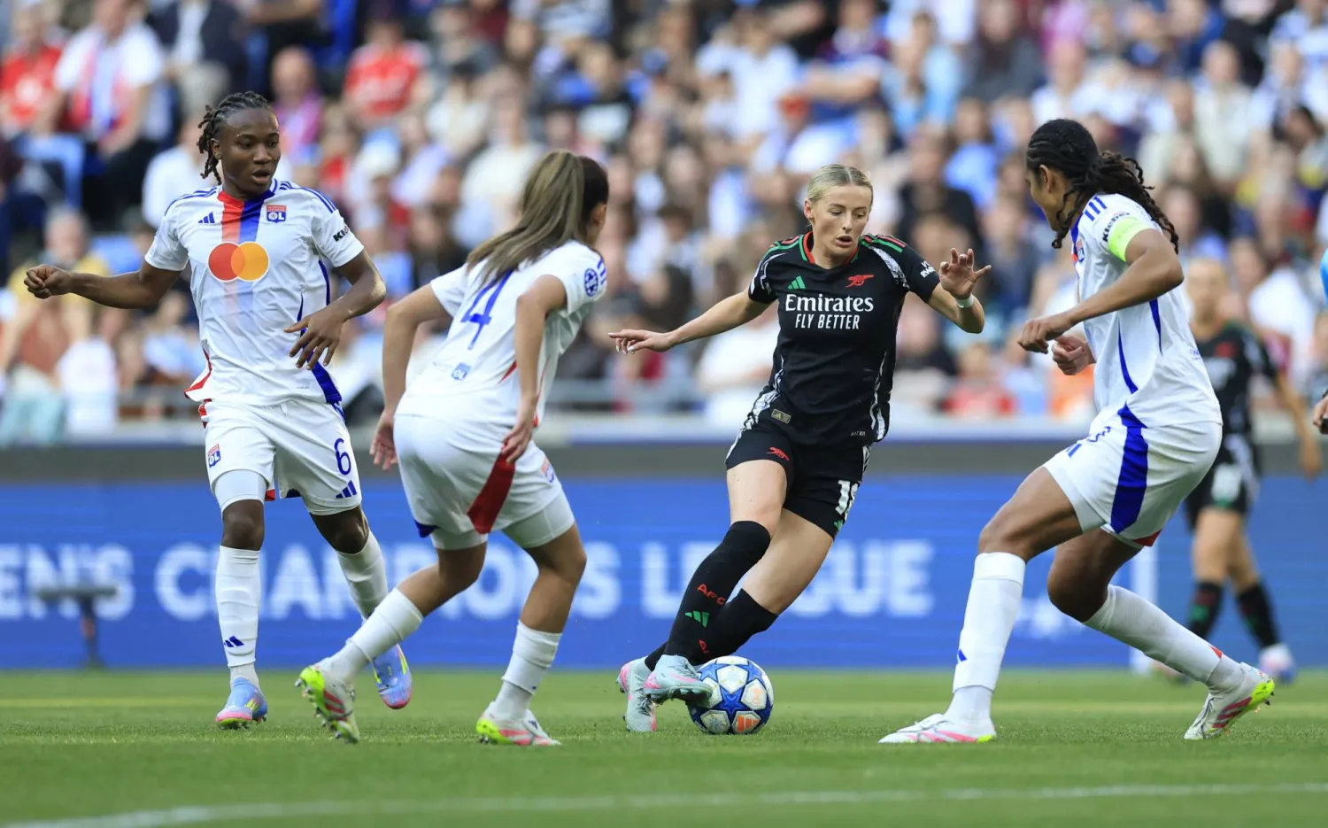 المواجهة ستكون تكراراً لمواجهة الفريقين في المربع الذهبي من البطولة القارية الموسم الماضي (رويترز)