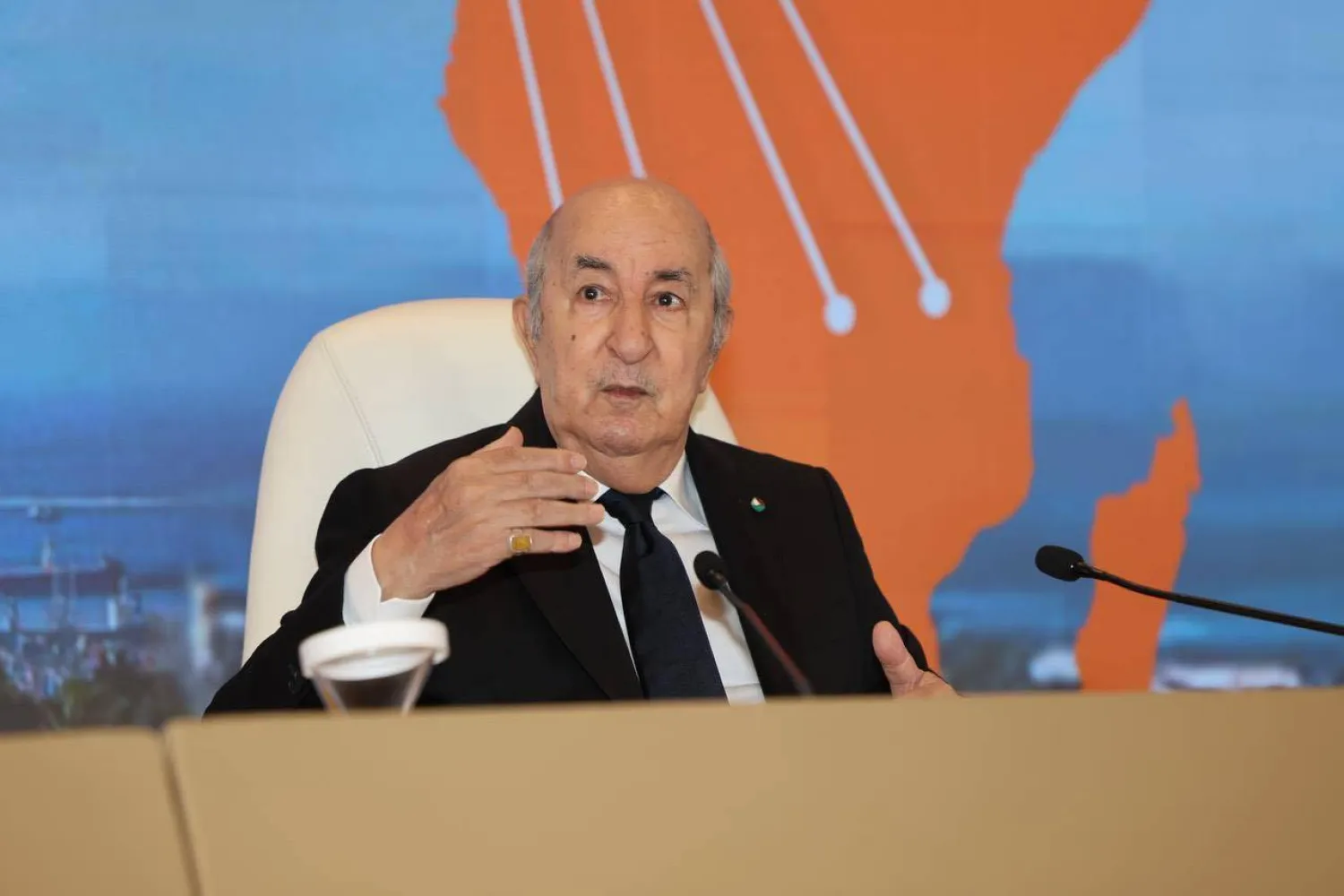 الرئيس الجزائري عبد المجيد تبون (الرئاسة)