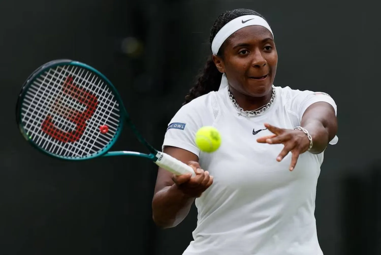 هايلي بابتيست تتألق في ووهان (رويترز)