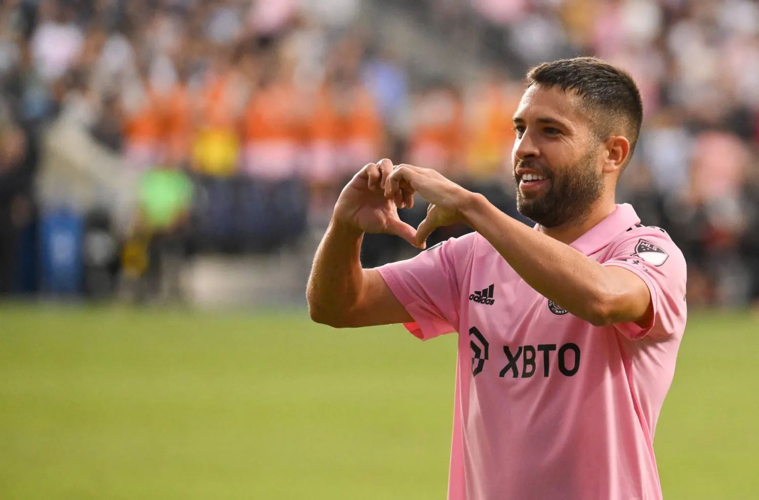 جوردي ألبا يعلن اعتزاله كرة القدم (أ.ف.ب)