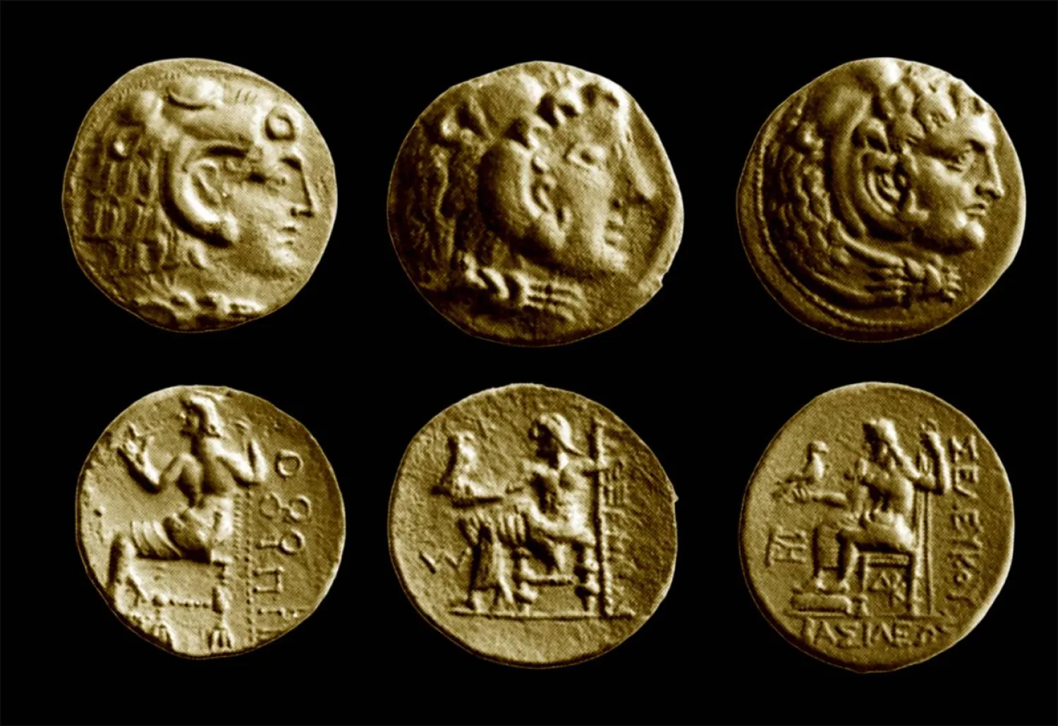 ثلاث قطع مسكوكة من نوع تترادراخما الإسكندر مصدرها جزيرة من فيلكا