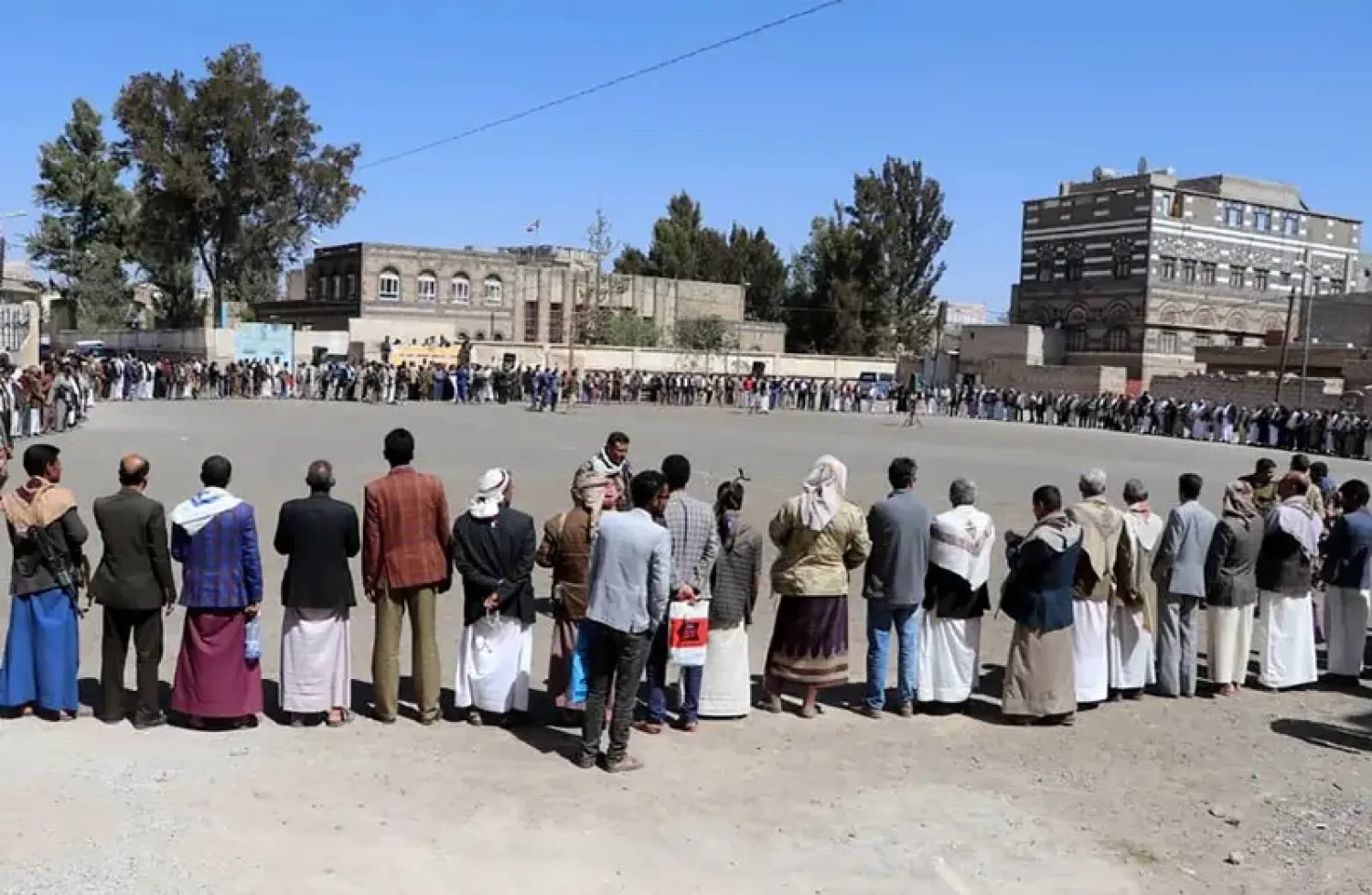 تجمع قبلي نظمه الحوثيون منذ سنوات في ذمار (غيتي)