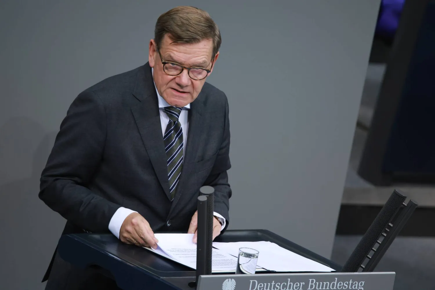 وزير الخارجية الألماني يوهان فاديفول (إ.ب.أ)