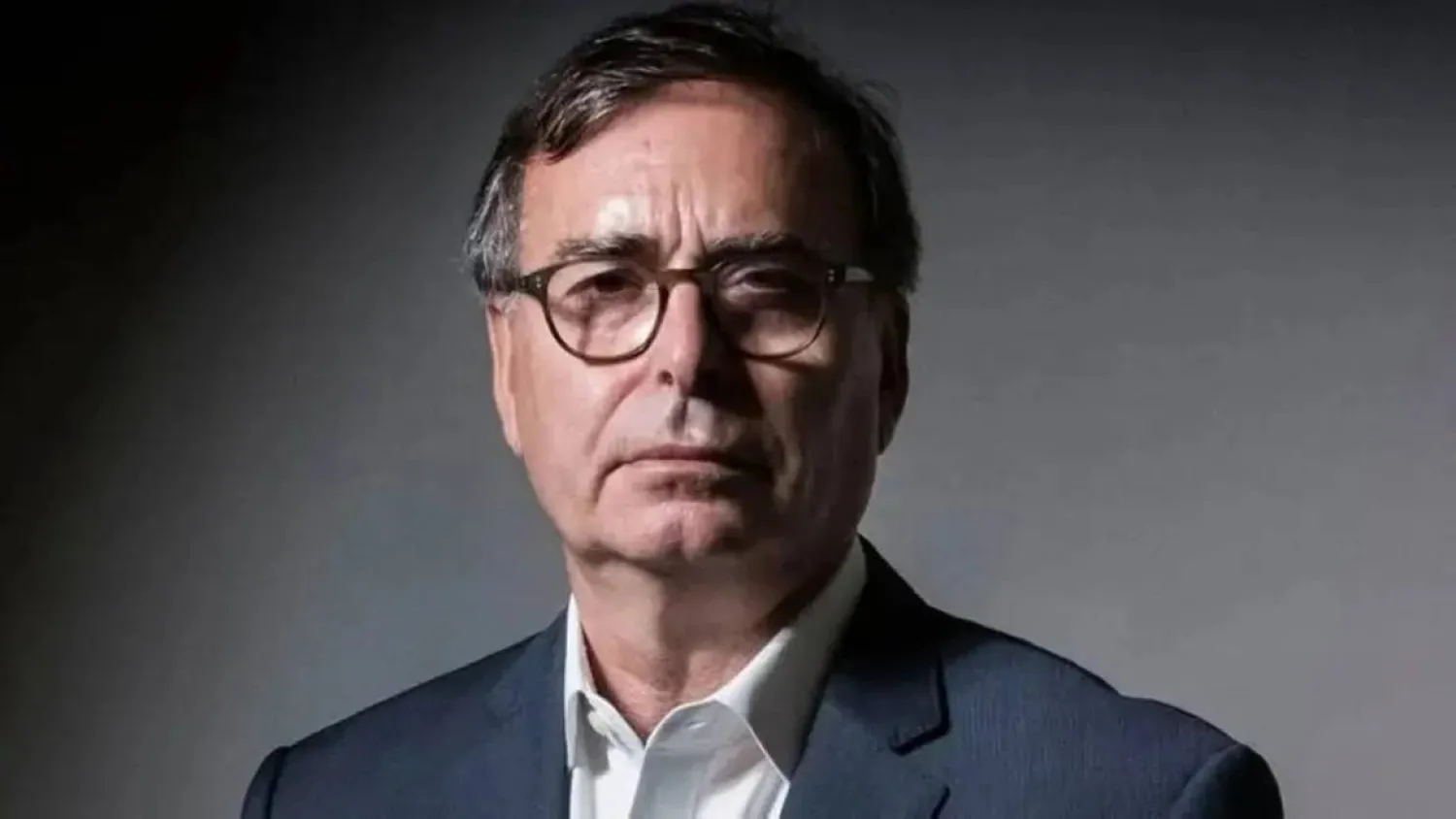 ديفيد كوجان رئيس الهيئة المستقلة لتنظيم كرة القدم الإنجليزية (رويترز)