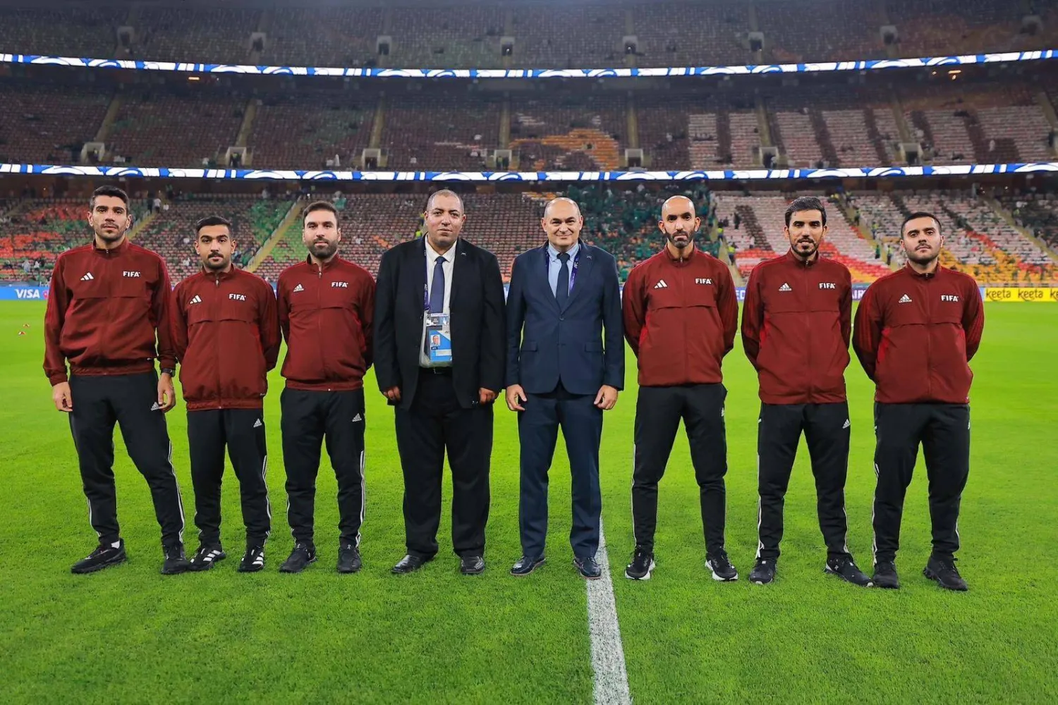 أحمد اليوسف الصباح سيكرم طاقم التحكيم الدولي الكويتي (الشرق الأوسط)