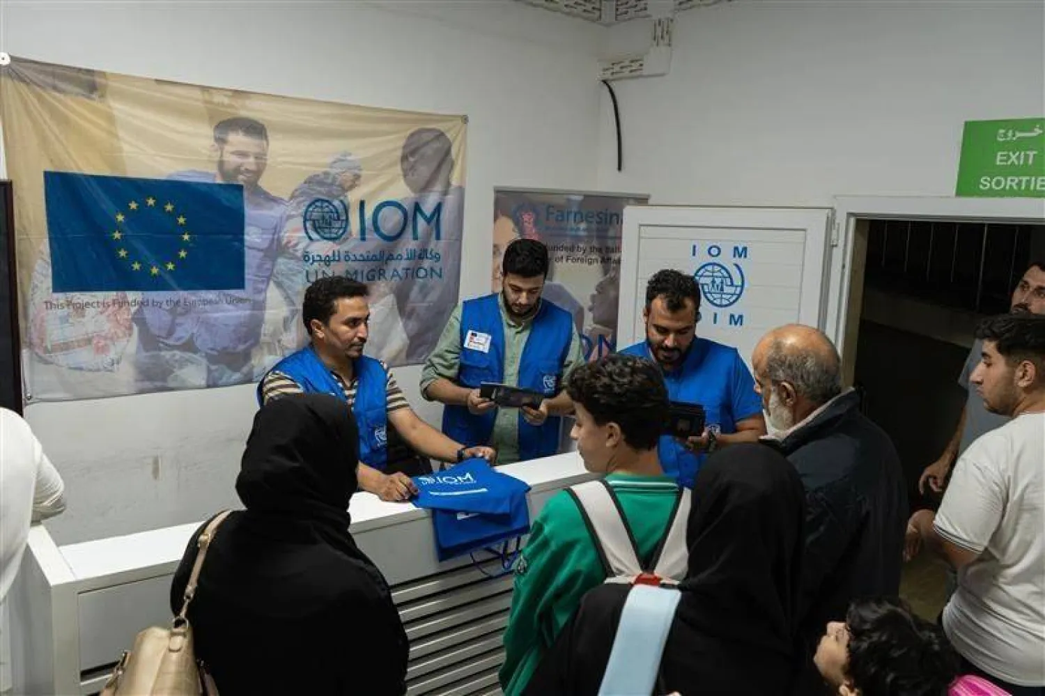 لاجئون سوريون في ليبيا بأحد مكاتب المنظمة الدولية للهجرة (الصفحة الرسمية للمنظمة)