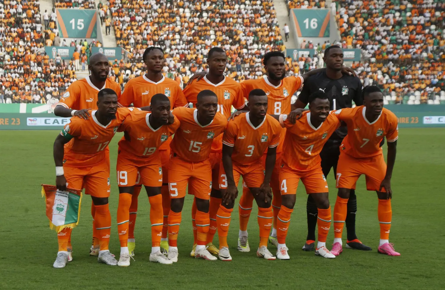 منتخب كوت ديفوار يقترب من نهائيات المونديال (رويترز)