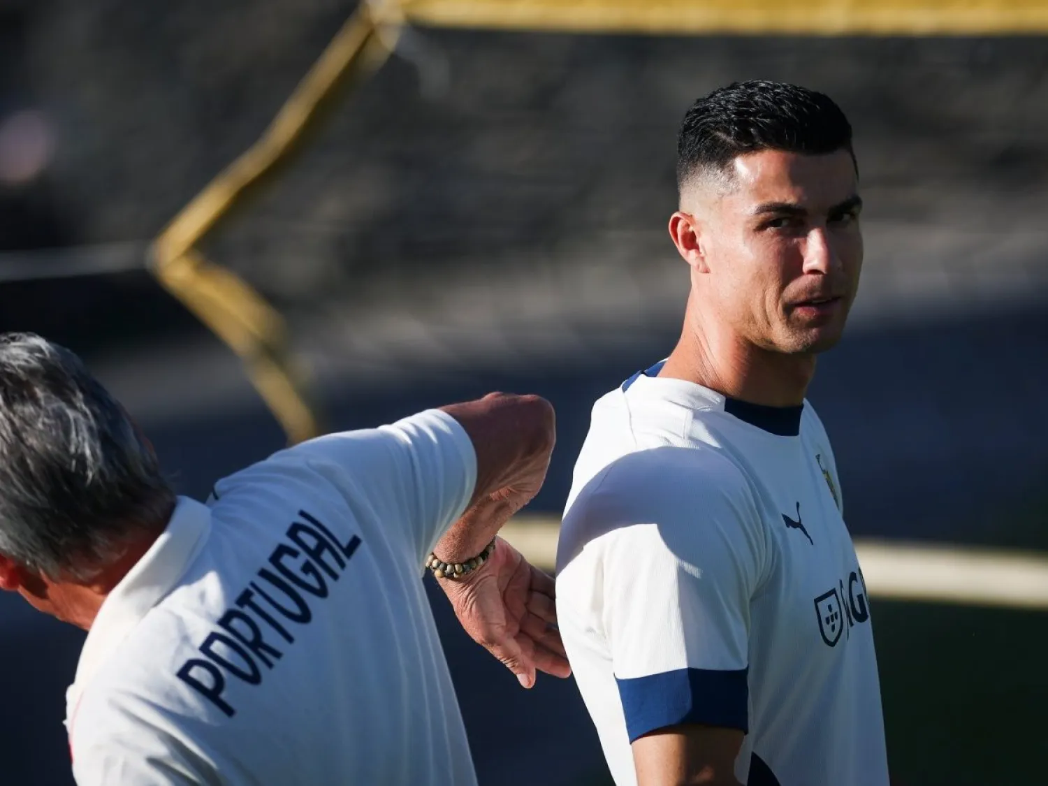 كريستيانو رونالدو يعبّر عن سعادته بالحياة في السعودية (إ.ب.أ)