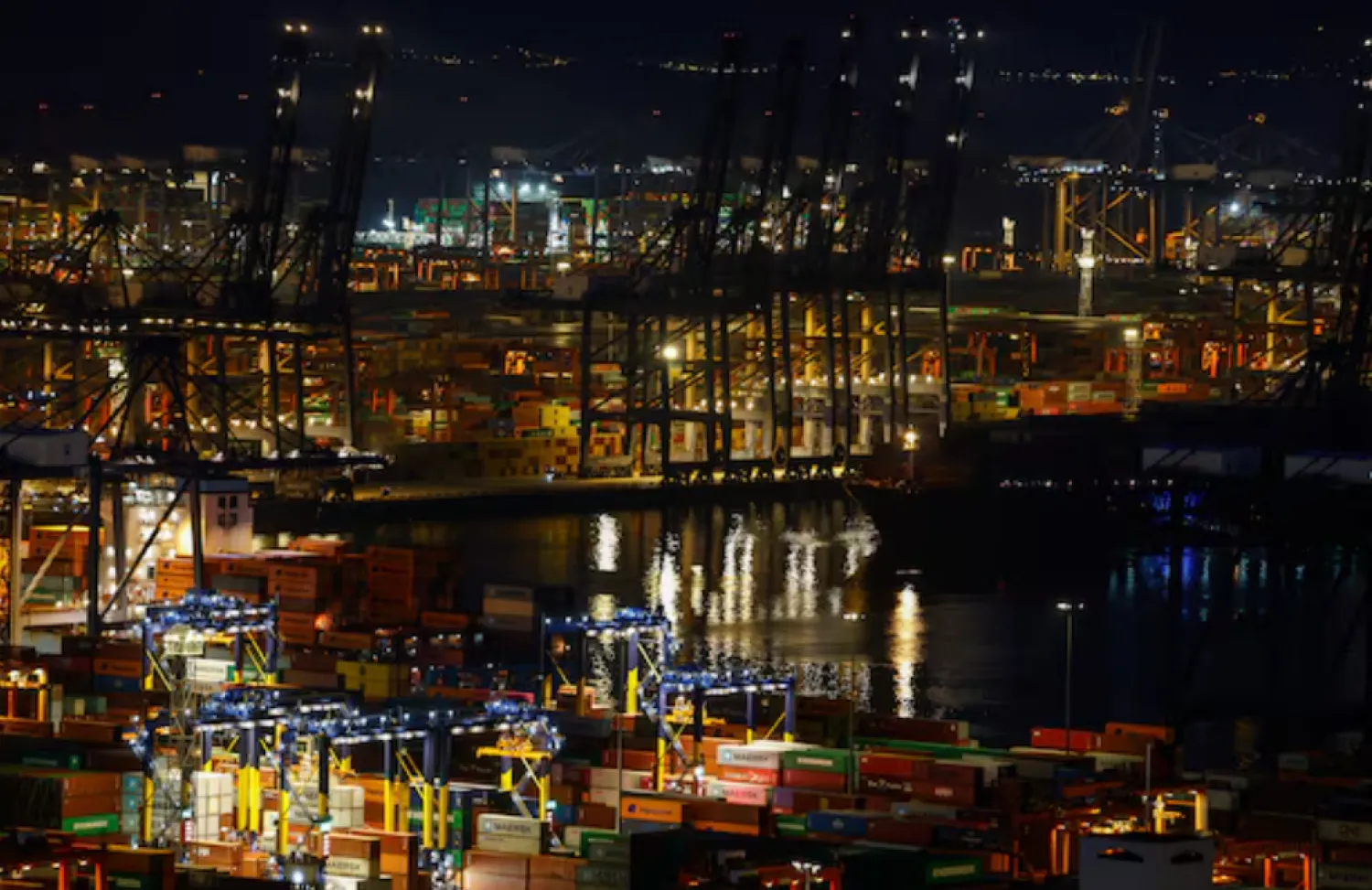 A general view of Yantian port at night in Shenzhen, Guangdong province, China May 9, 2025. REUTERS/Tingshu Wang 