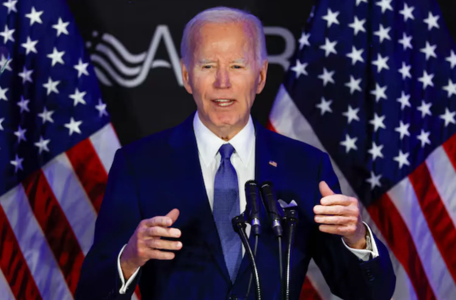Former US President Joe Biden makes his first major speech since leaving office, at the Advocates, Counselors, and Representatives for the Disabled (ACRD) conference in Chicago, Illinois, US April 15, 2025. REUTERS/Kamil Krzaczynski