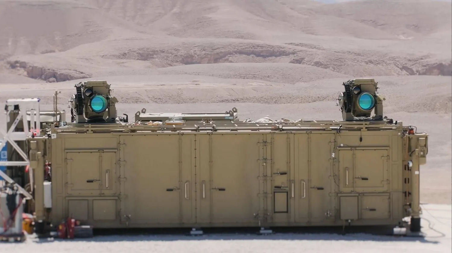 نظام الليزر الدفاعي «الشعاع الحديدي» المعروف بالعبرية باسم «أور عيتان» (شركة رافئيل)