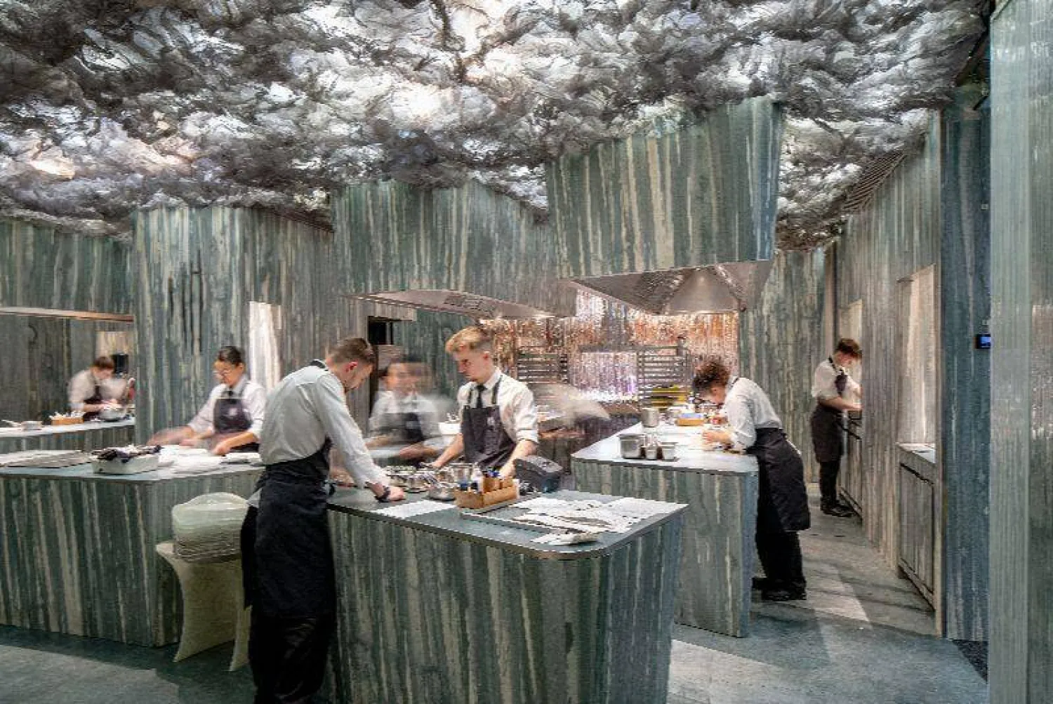 مطعم إنيغما (أفضل 50 مطعم)