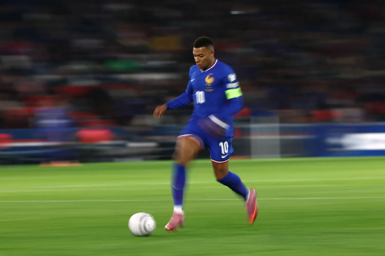 كيليان مبابي نجم ريال مدريد وقائد منتخب فرنسا (أ.ف.ب)