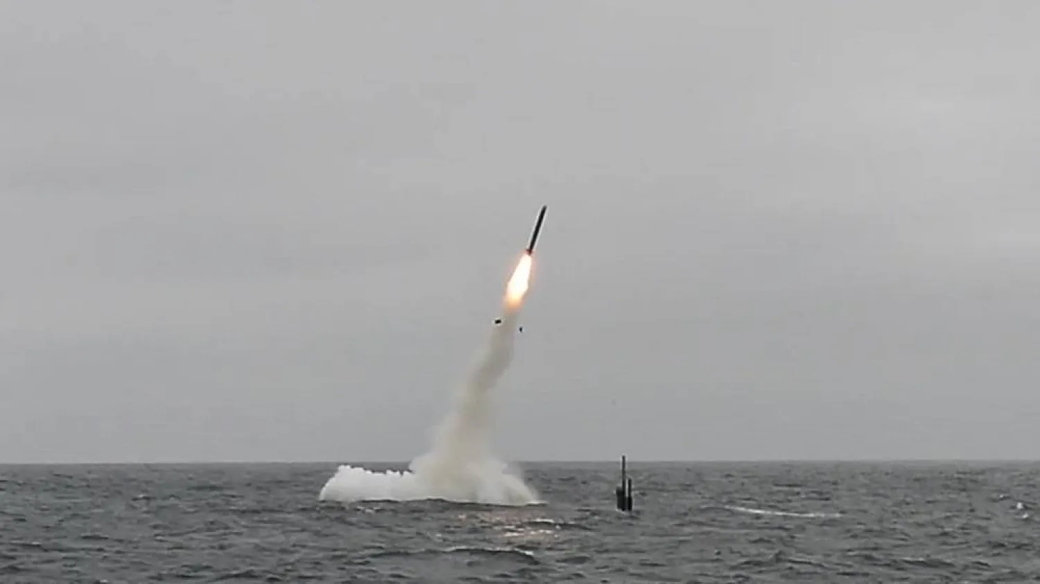 The crew of the Los Angeles-class fast-attack submarine USS Annapolis (SSN 760) successfully launches Tomahawk cruise missiles off the coast of southern California in 2018. (US Navy)
