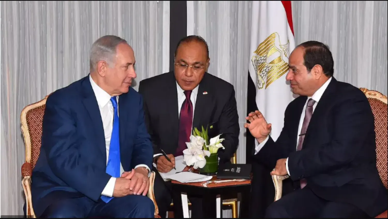 Mısır Cumhurbaşkanı Abdulfettah Sisi, 2017 yılındaki Birleşmiş Milletler (BM) Genel Kurulu oturumları sırasında İsrail Başbakanı Binyamin Netanyahu ile yaptığı görüşmede (Reuters)