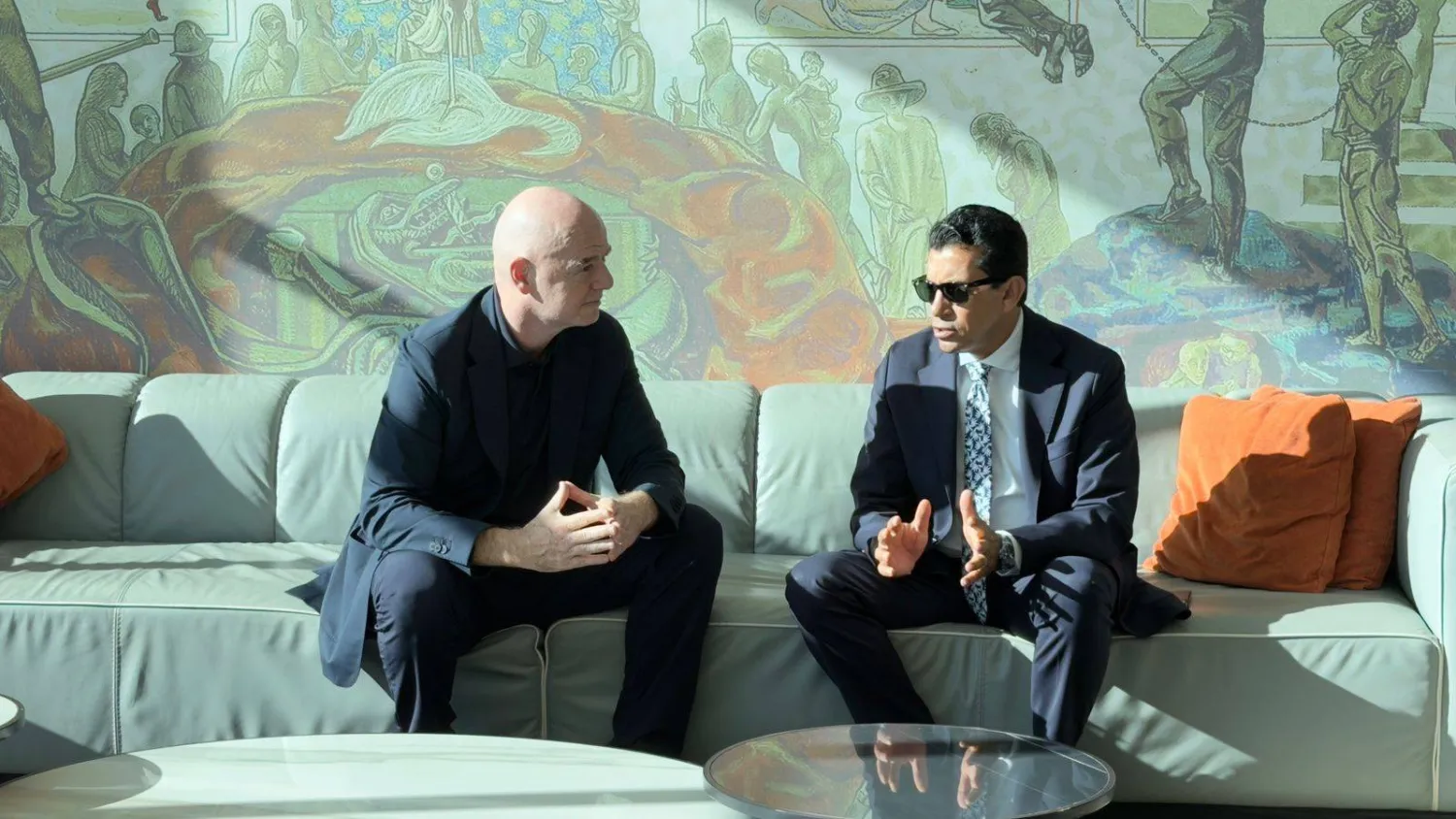 أشرف صبحي وجياني إنفانتينو (وزارة الشباب والرياضة)