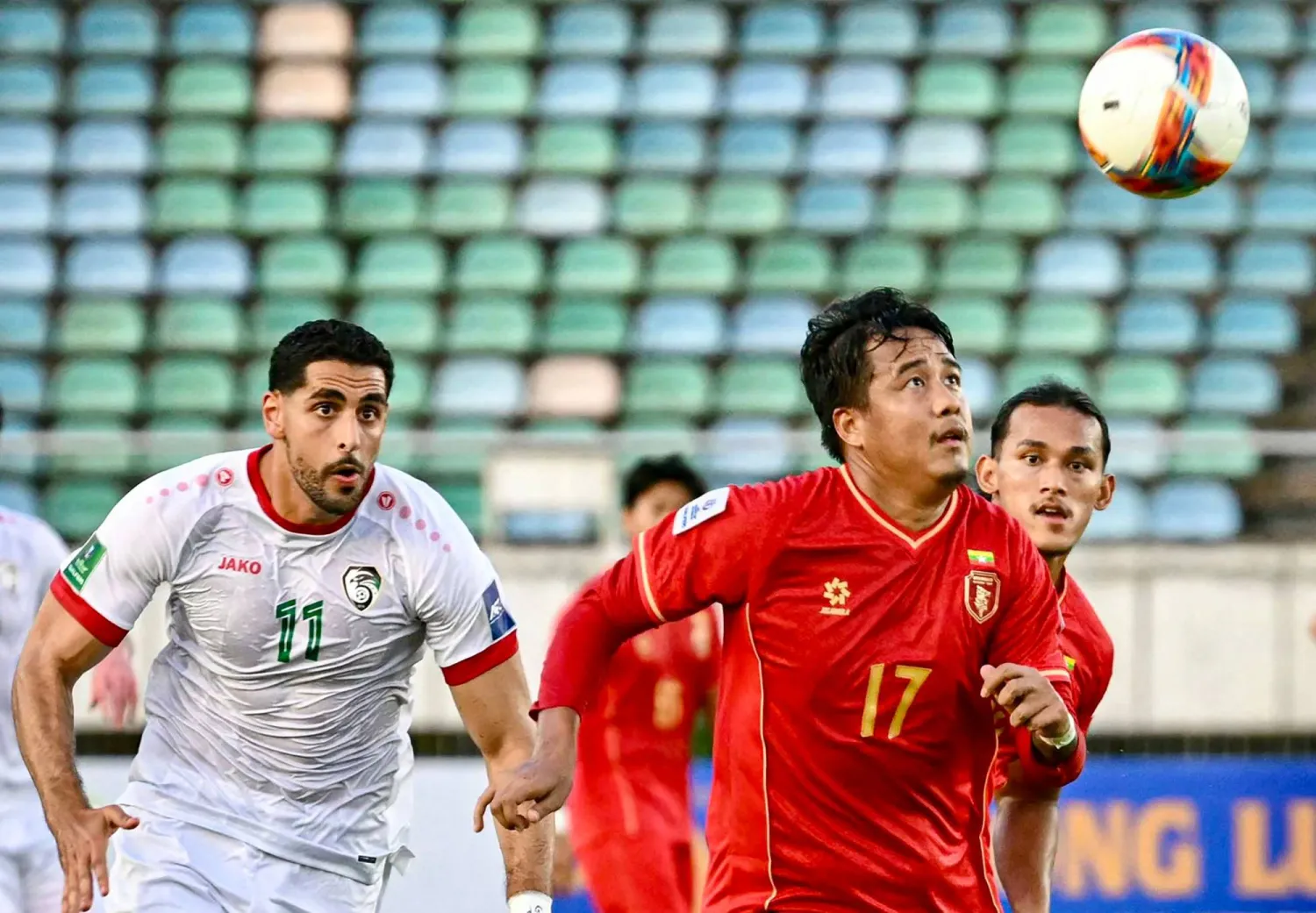 رفعت سوريا رصيدها إلى 12 نقطة من أربع مباريات في المجموعة الخامسة من الدور الثالث (أ.ف.ب)