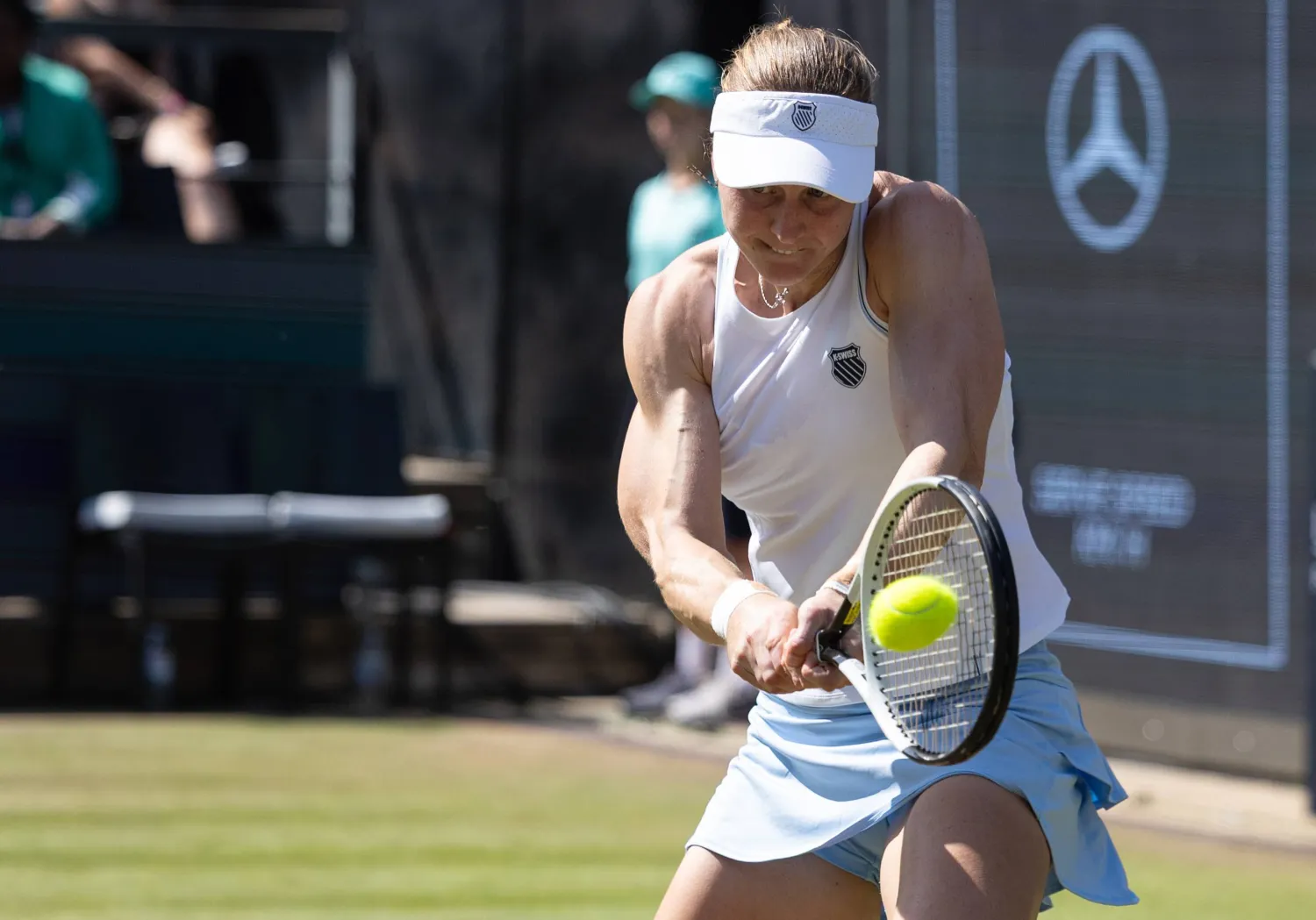 نجمة التنس الروسية ليودميلا سامسونوفا (د.ب.أ)