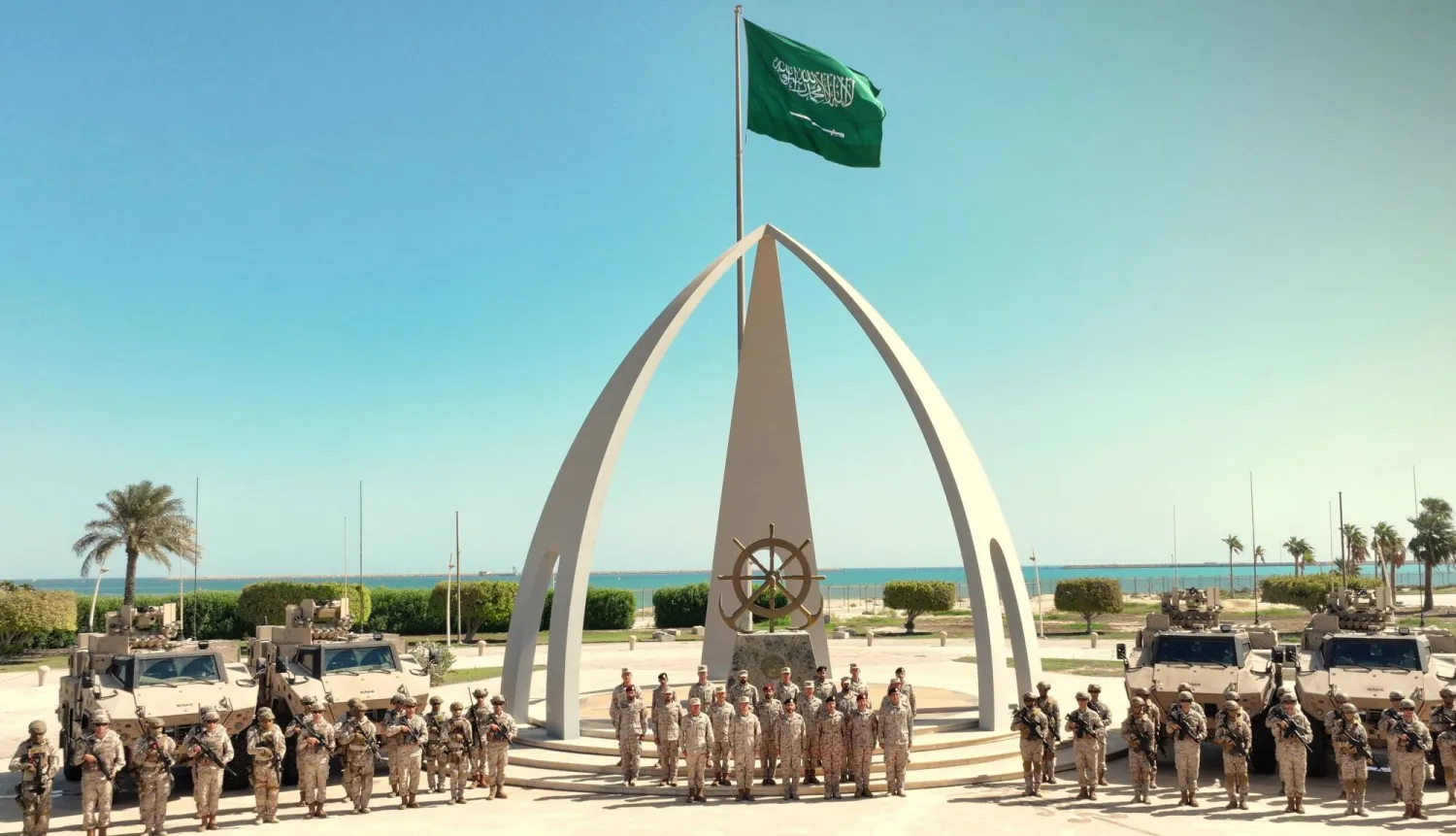 انطلق التمرين البحري الثنائي المختلط بقاعدة الملك عبد العزيز البحرية في الجبيل (وزارة الدفاع السعودية)