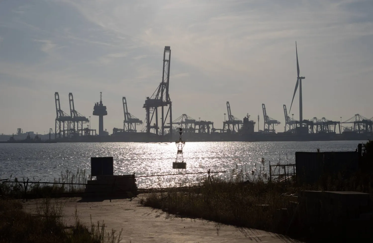 A general view of the port in Tianjin, China, 14 October 2025. (EPA)
