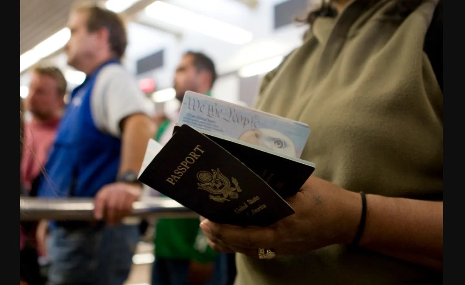 جواز السفر الأميركي تراجع من المركز السابع العام الماضي (رويترز)