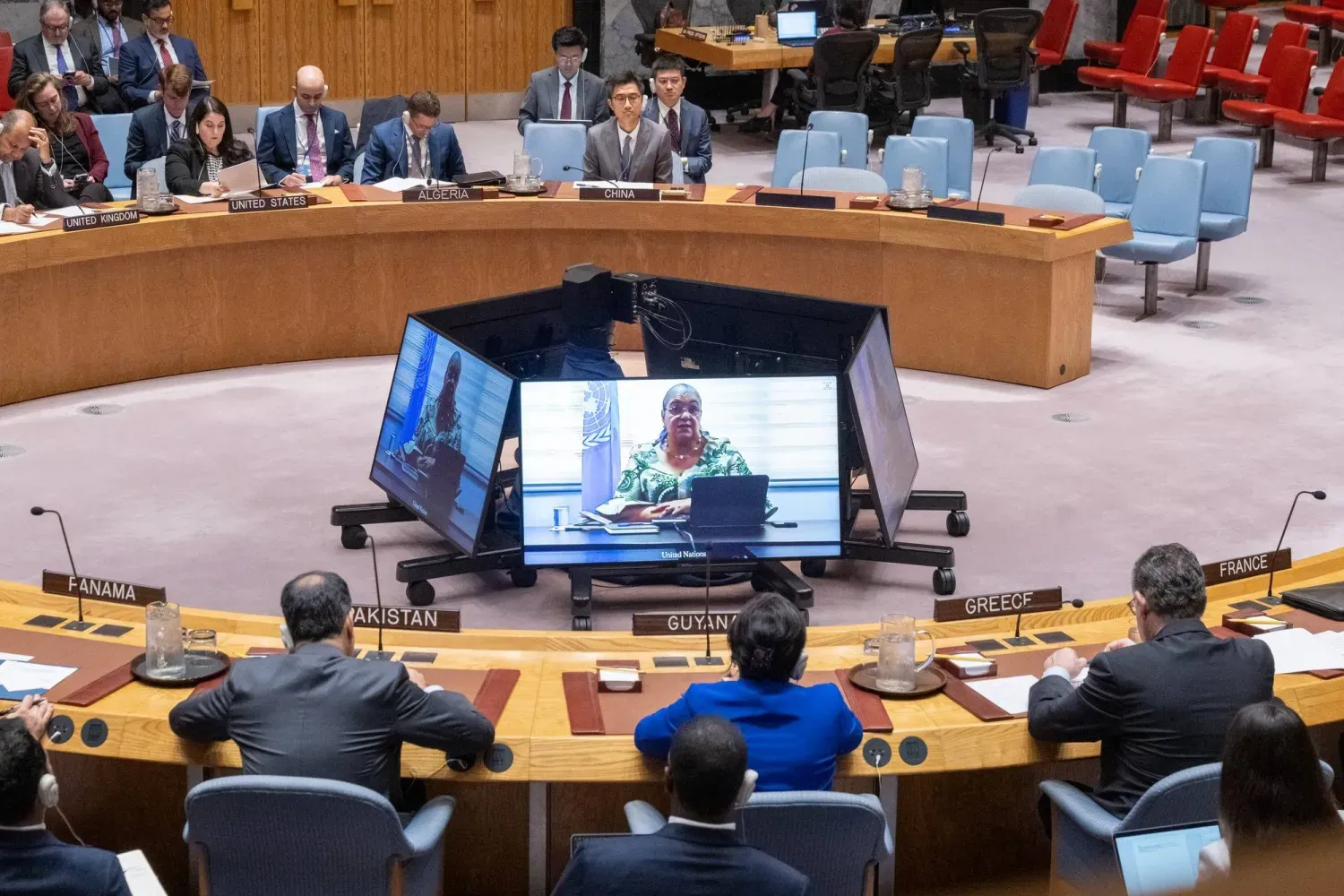 Birleşmiş Milletler (BM) Genel Sekreteri'nin Libya Özel Temsilcisi Hanna Tetteh, BM Güvenlik Konseyi'ne video konferans yoluyla brifing verdi. (UNSMIL)