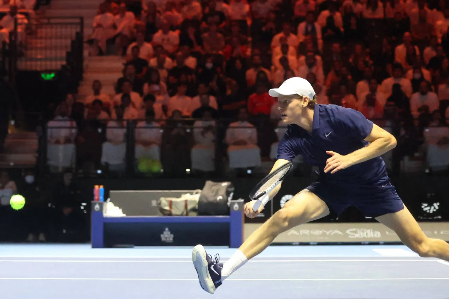 سينر ضرب موعدا مع الصربي ديوكوفيتش (أ.ف.ب)