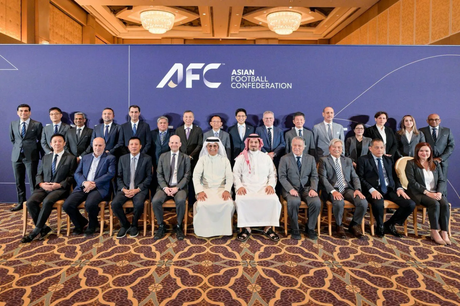 من اجتماع «اللجنة التنفيذية» الـ7 لـ«الاتحاد» الذي عُقد في الرياض (الشرق الأوسط)