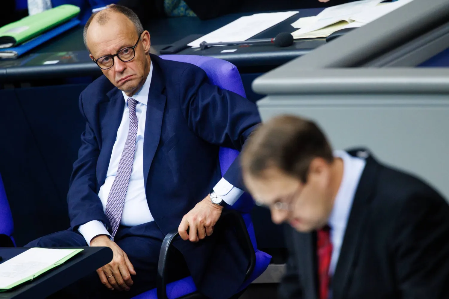 المستشار الألماني خلال جلسة في «البوندستاغ» يوم 16 أكتوبر (إ.ب.أ)