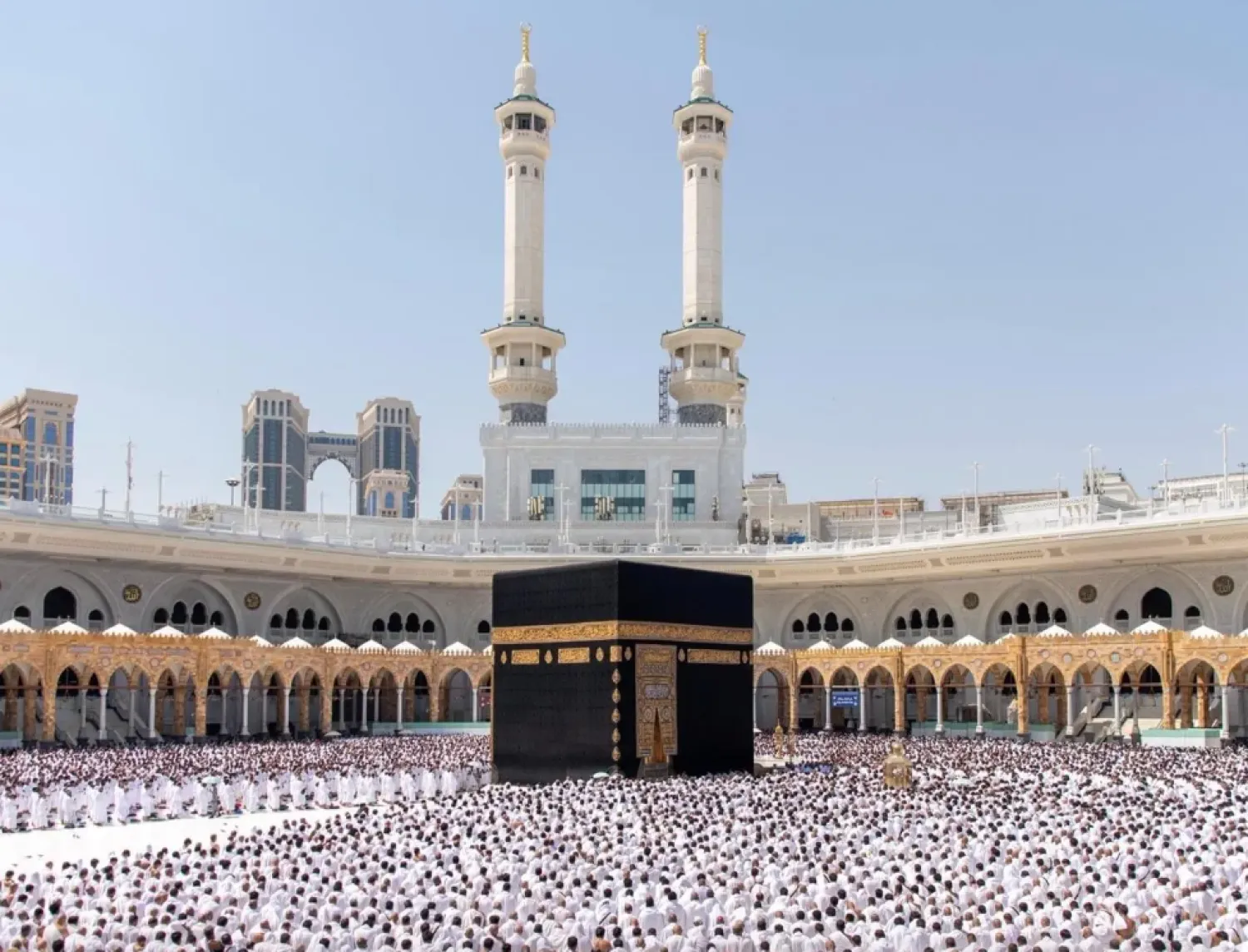 Attendance at the Prophet's Mosque during the same week totaled 5,168,764 worshippers, with 340,958 visiting Al-Rawdah Al-Sharifah and 523,979 greeting the Prophet and his two companions - SPA