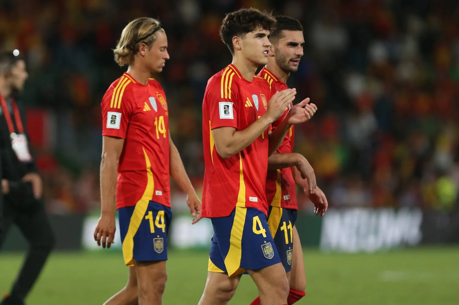 منتخب إسبانيا واصل صدارة التصنيف العالمي للمنتخبات (أ.ب)