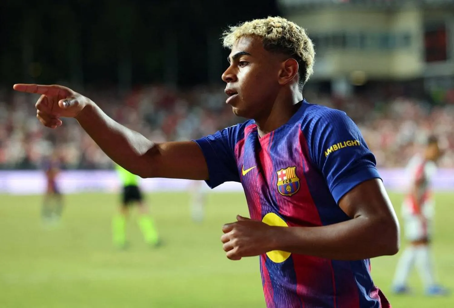 Football - LaLiga - Rayo Vallecano v FC Barcelona - Campo de Futbol de Vallecas, Madrid, Spain - August 31, 2025 FC Barcelona's Lamine Yamal reacts. (Reuters)