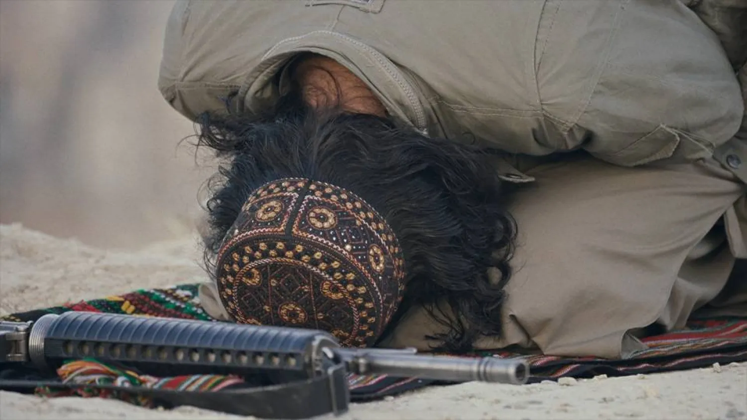 يرصد الفيلم جوانب من حياة 3 أفغانيين (الشركة المنتجة)