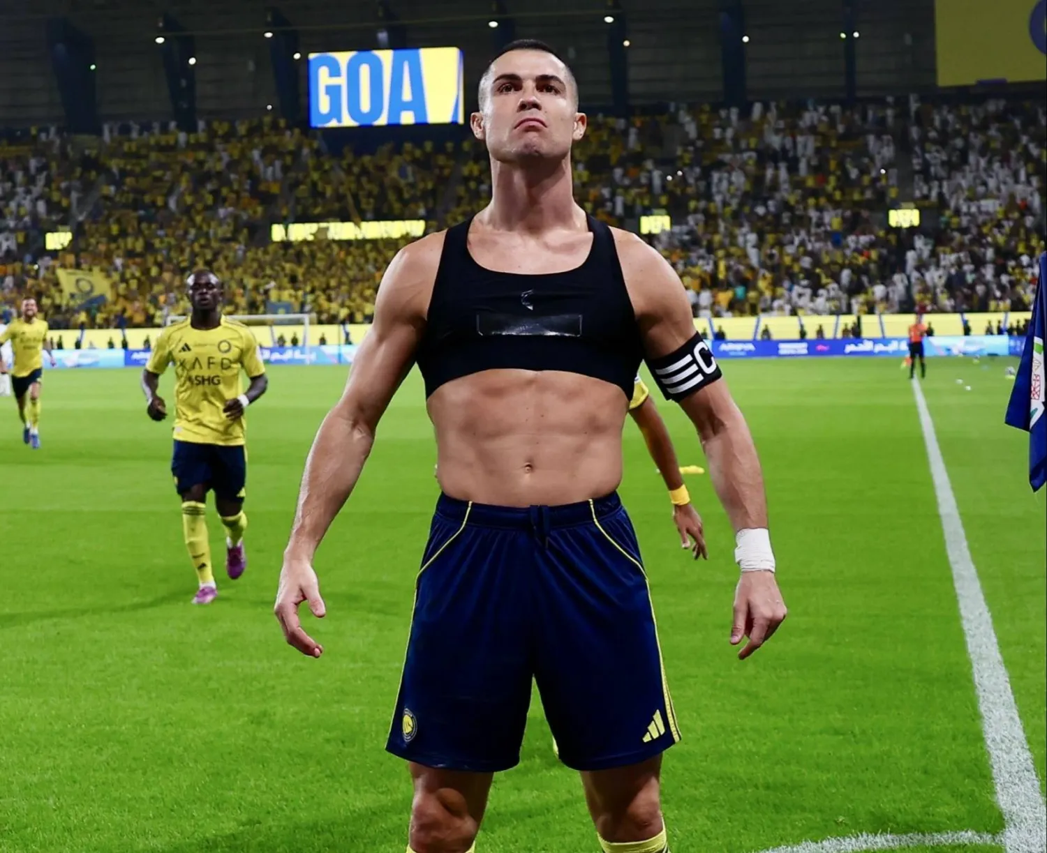 رونالدو محتفلا بالهدف (نادي النصر)