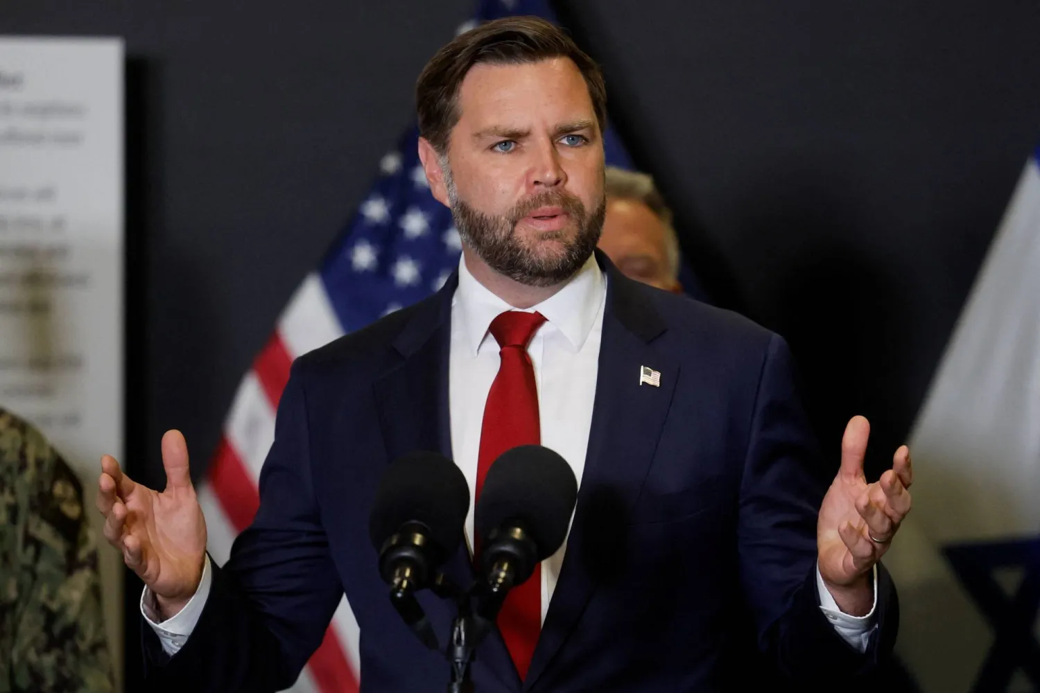 نائب الرئيس الأميركي جي دي فانس (رويترز)