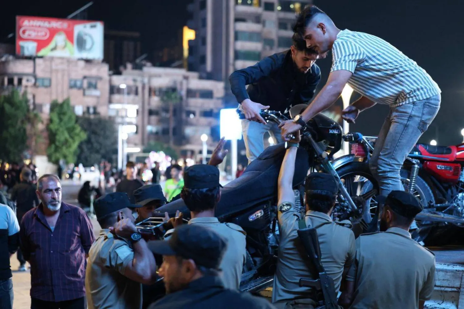 الأمن الداخلي ينفذ حملة لضبط الدراجات النارية المخالفة في حلب (حساب المحافظة)