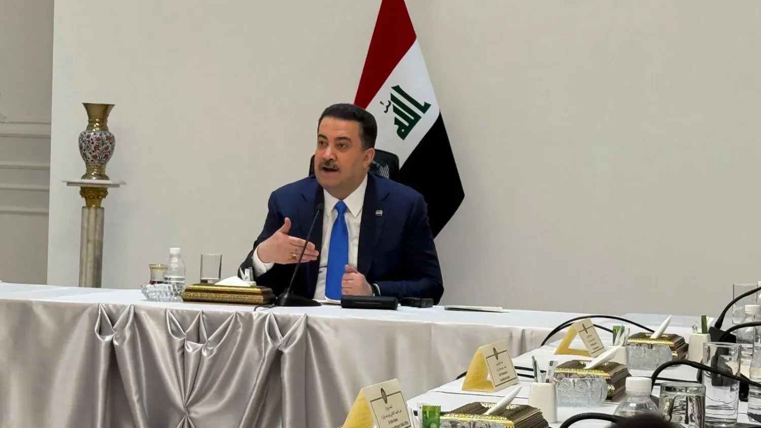 Irak Başbakanı Muhammed Şiya es-Sudani yabancı gazetecilerle bir araya geldi. (Şarku'l Avsat)