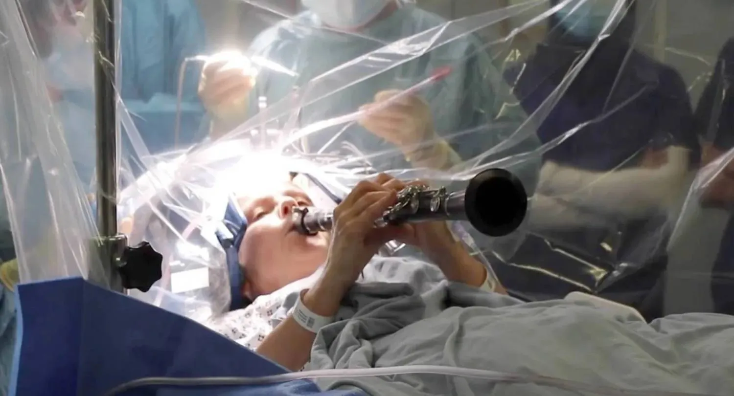 Denise Bacon experienced instant improvement in her finger movements as the electrical current was delivered. (X)