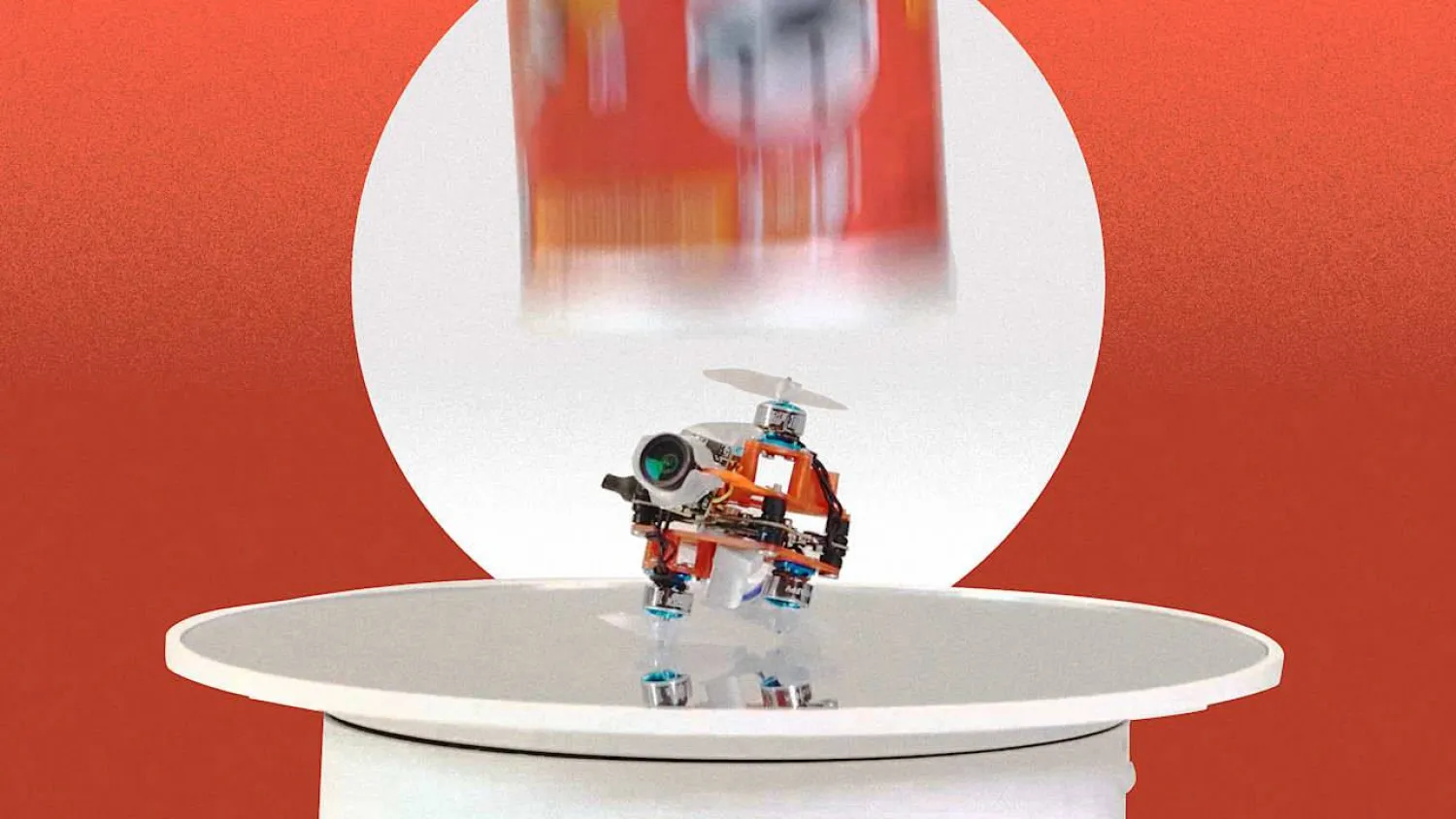 أصغر طائرة من دون طيار في العالم