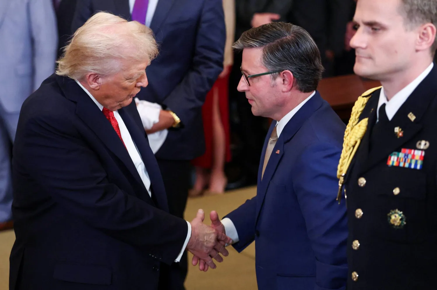 ترمب وجونسون في البيت الأبيض يوم 20 أكتوبر 2025 (رويترز)