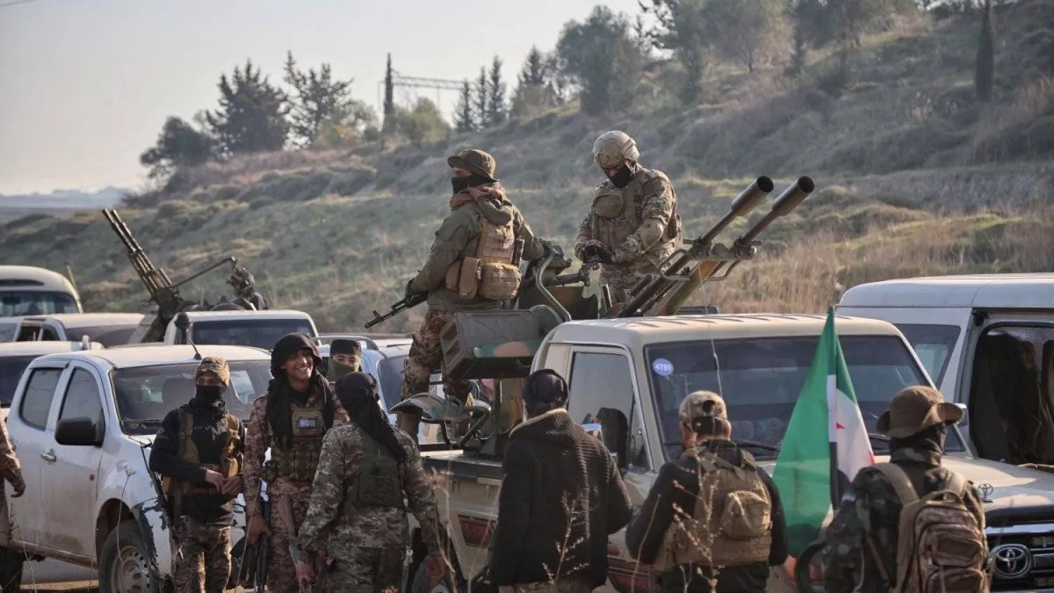 عناصر من قوات الأمن السورية يوم 7 مارس 2025 (إ.ب.أ)