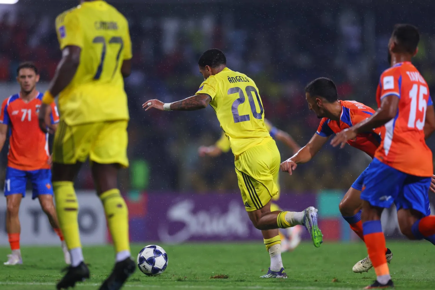 غابرييل لدى تسجيله الهدف الأول للنصر (موقع النادي)