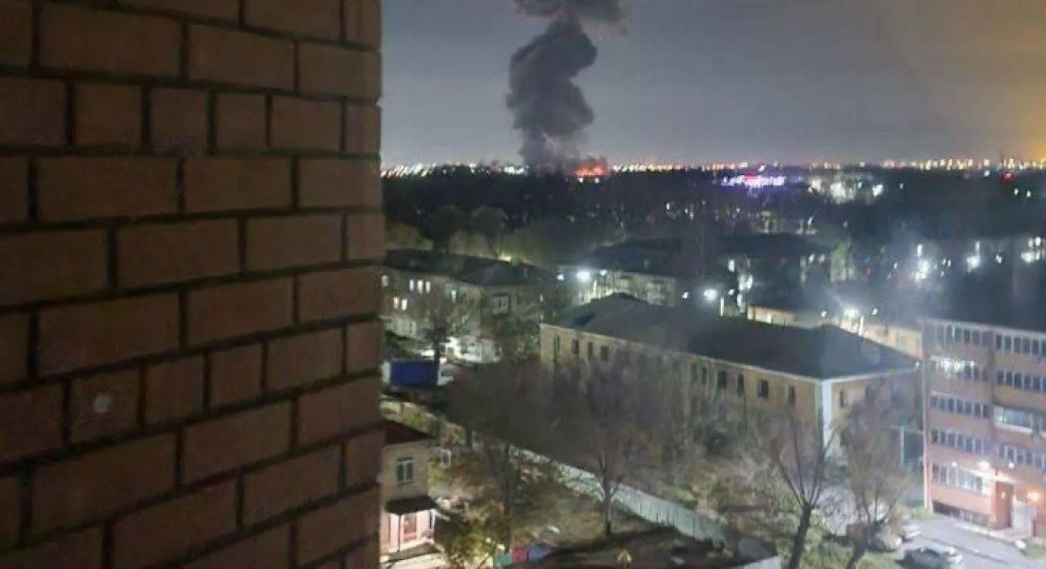 تصاعد الدخان من مصنع ذخيرة روسي في منطقة تشيليابينسك