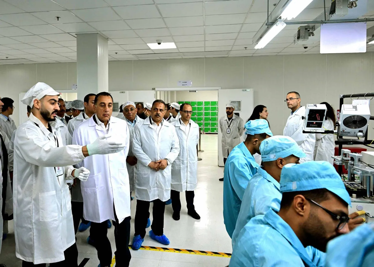 مدبولي أكد سعي حكومته لتكون صناعة الإلكترونيات إحدى كبرى الدعائم لنمو الاقتصاد المصري (مجلس الوزراء المصري)