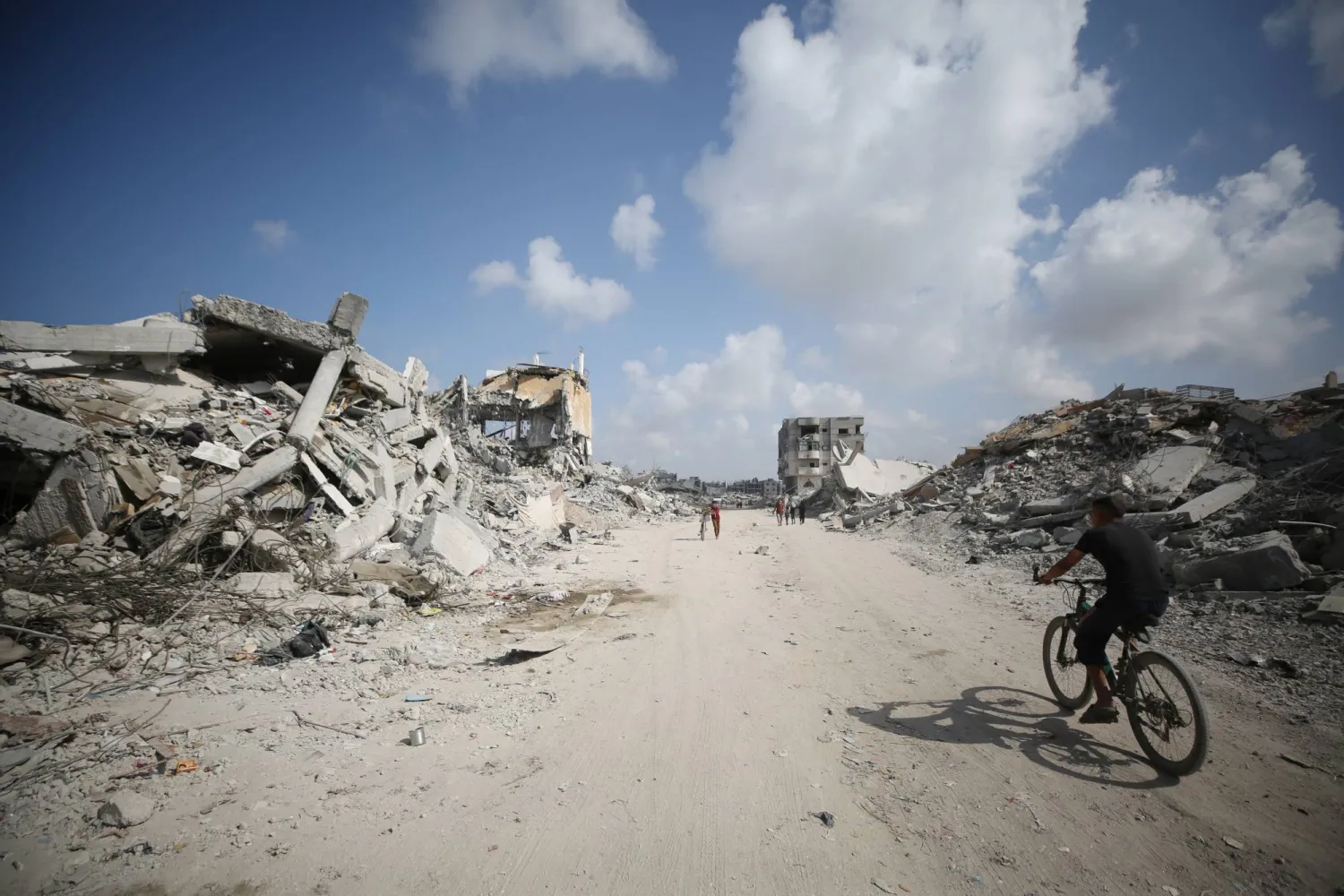 دمار في غزة (د.ب.أ)