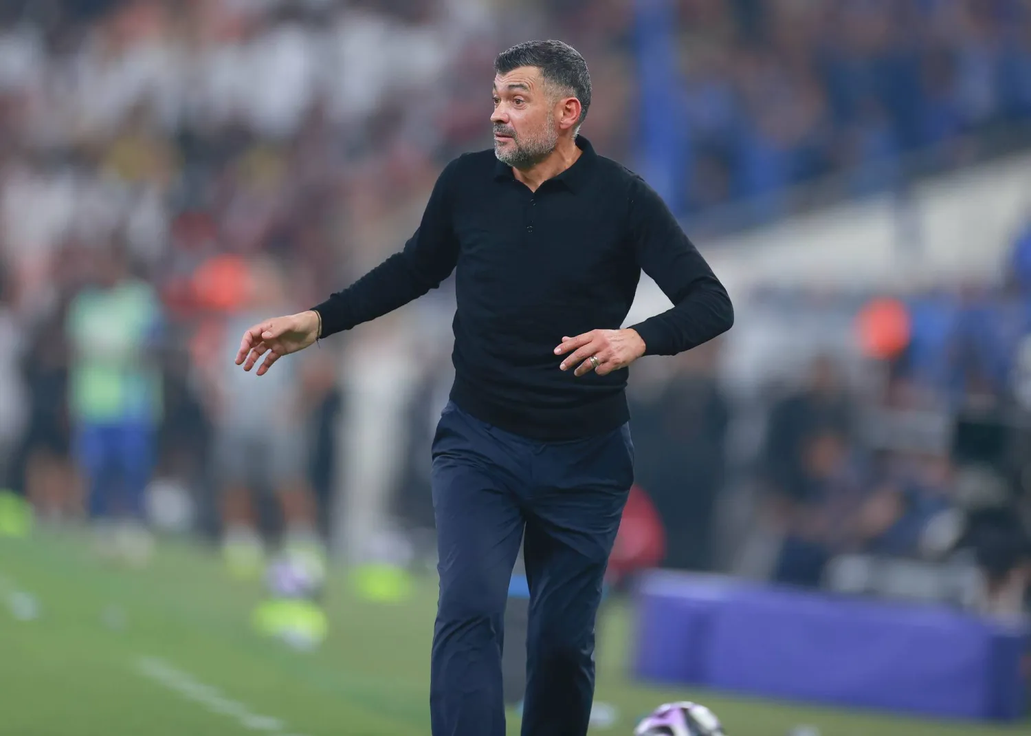 البرتغالي سيرجيو كونسيساو، مدرب فريق الاتحاد (تصوير: عدنان مهدلي) 