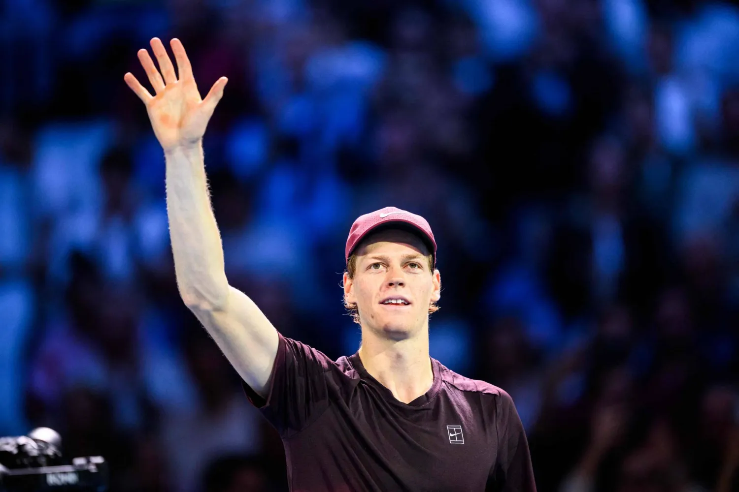 Italy's Jannik Sinner reacts after winning against Australia's Alex de Minaur during the men's semi-final singles match at the ATP Vienna Open tennis tournament in Vienna, Austria, on October 25, 2025. (Photo by MAX SLOVENCIK / APA / AFP) 