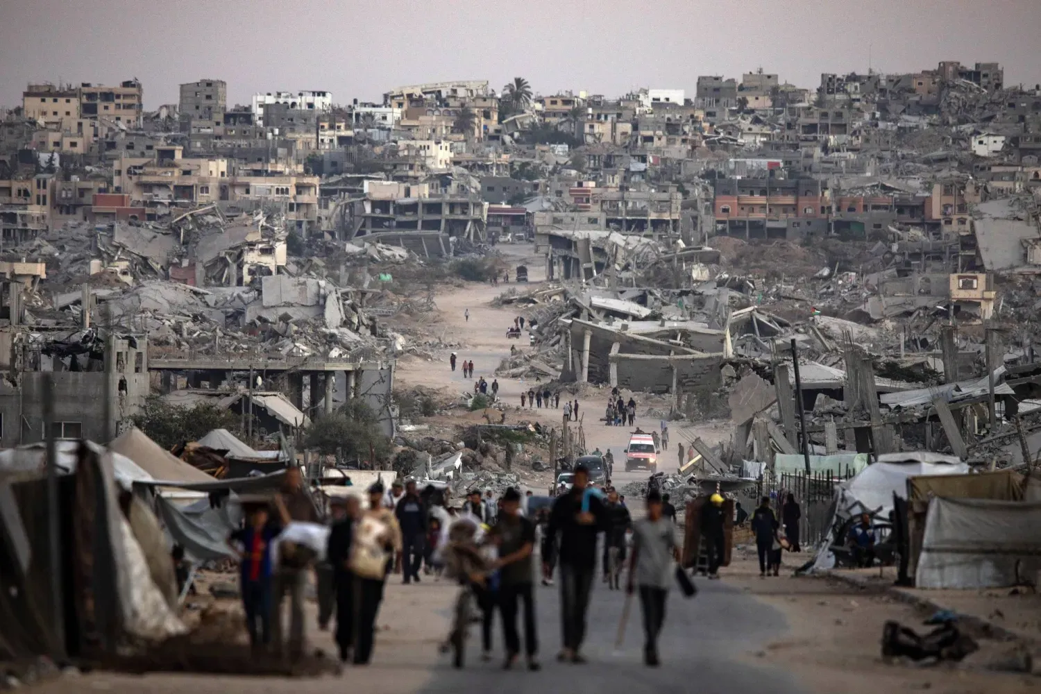 Hamas: Rehinelerin cesetlerini aramak için bugün Gazze'de yeni bölgelere gireceğiz