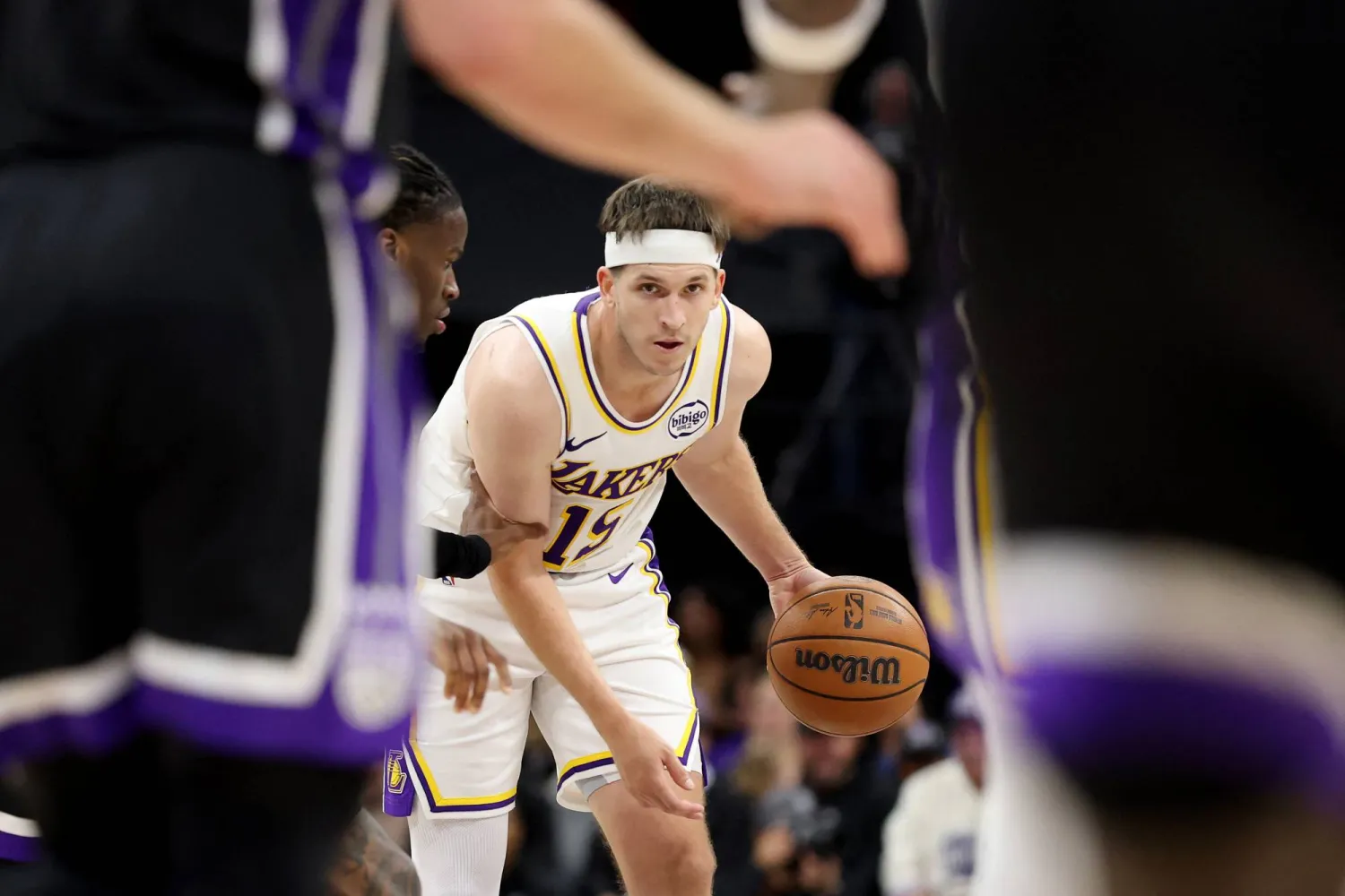 أوستن ريفز (أ.ف.ب)